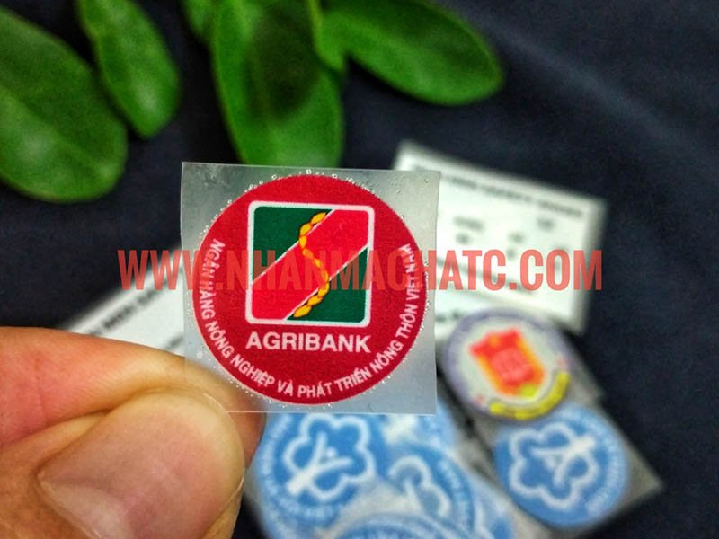khau trang in logo agribank