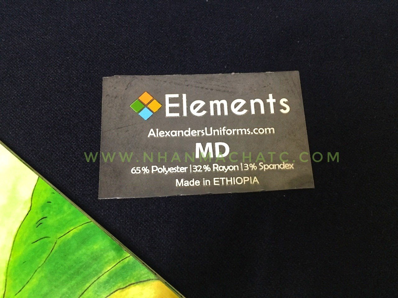 Tem chuyen nhiet nhieu mau