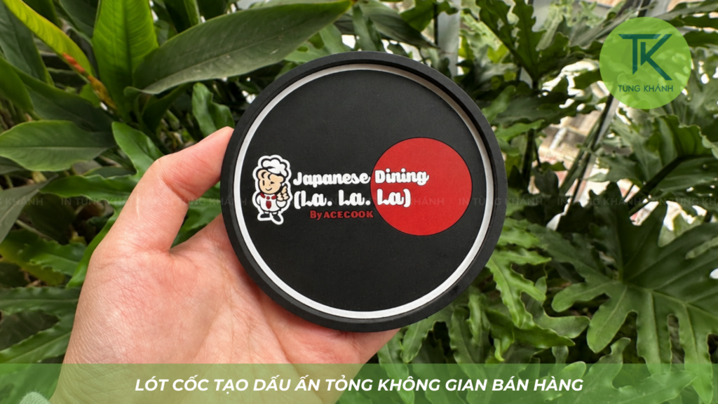 Lót ly cao su sử dụng trong không gian bán hàng