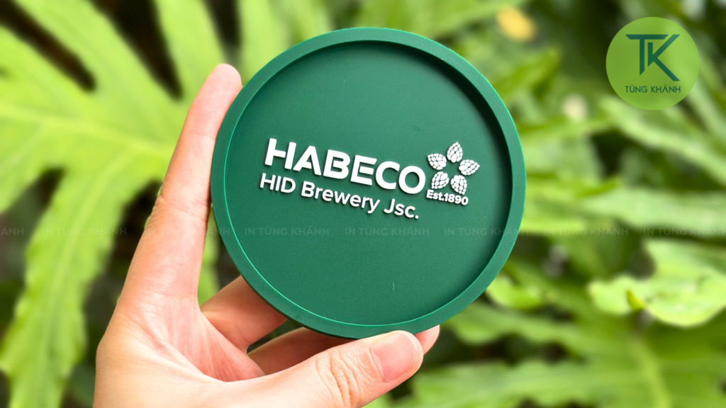 Vì sao nên chọn lót ly cao su thay vì giấy hoặc gỗ